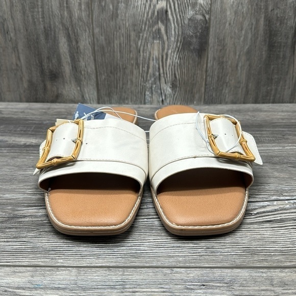 Women's Gene Slide Sandals - Universal Thread - Picture 4 of 8